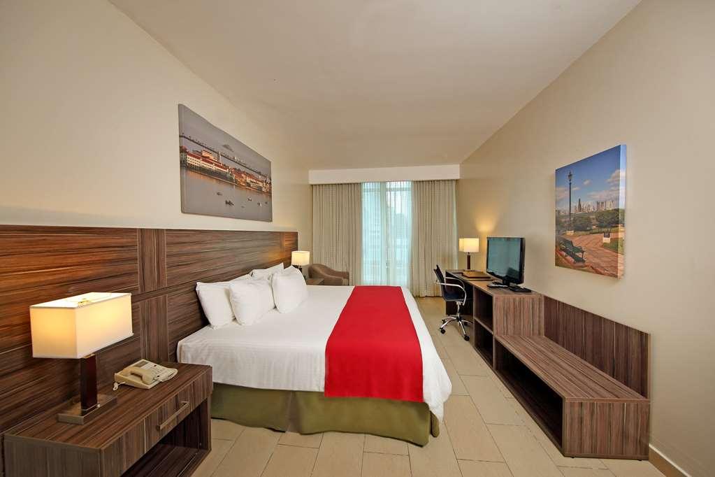 Victoria Hotel And Suites Panama Szoba fotó